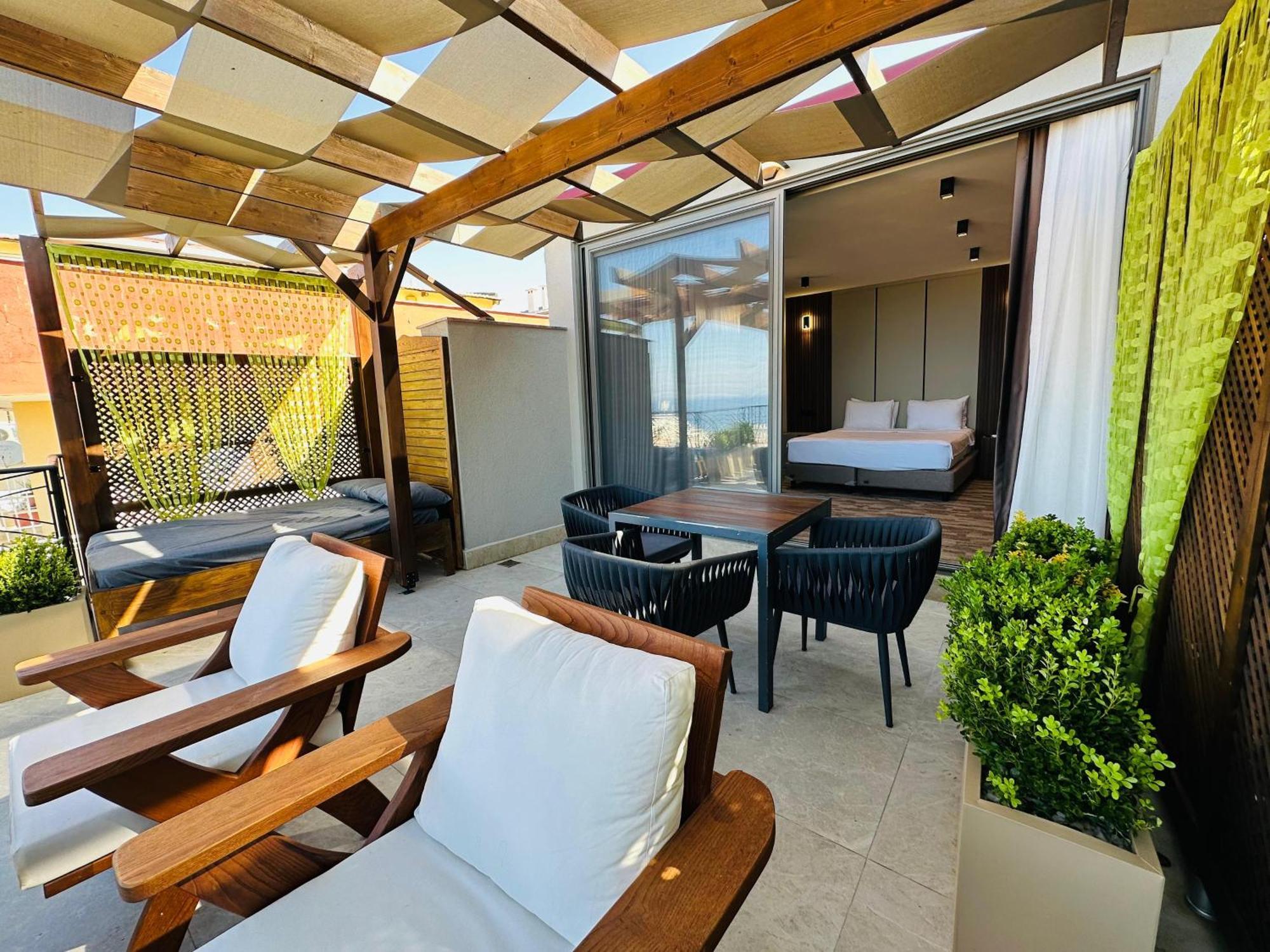 Monalisa Hotels Kusadasi Exterior photo