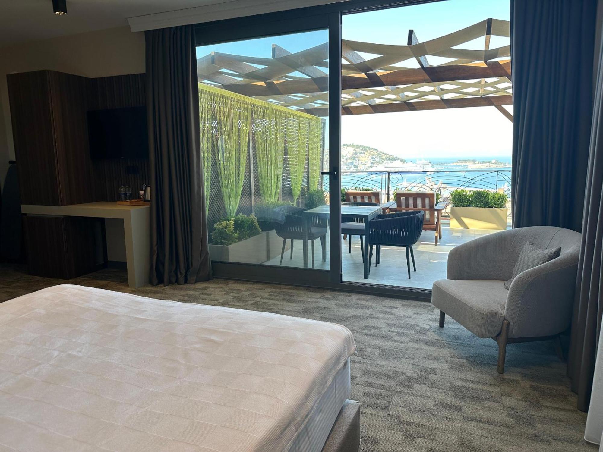 Monalisa Hotels Kusadasi Exterior photo